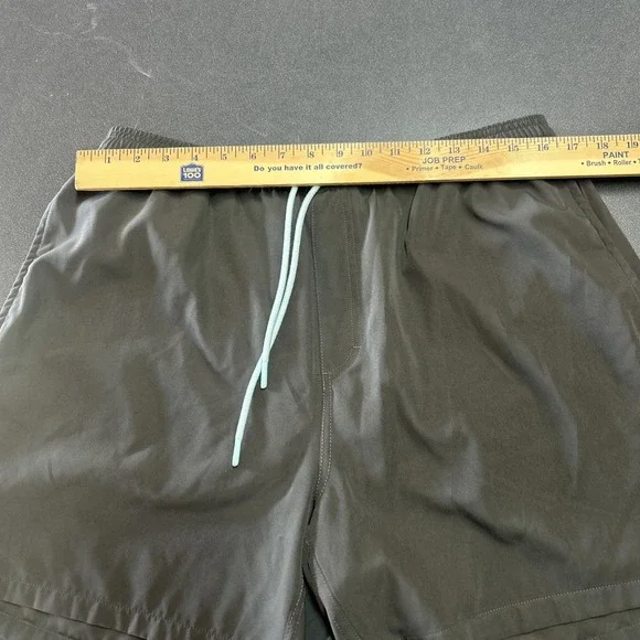 HUK Mens Pursuit 5.5" Volley Swim Shorts XL Gray Lined Drawstring Fishing - Picture 5 of 8